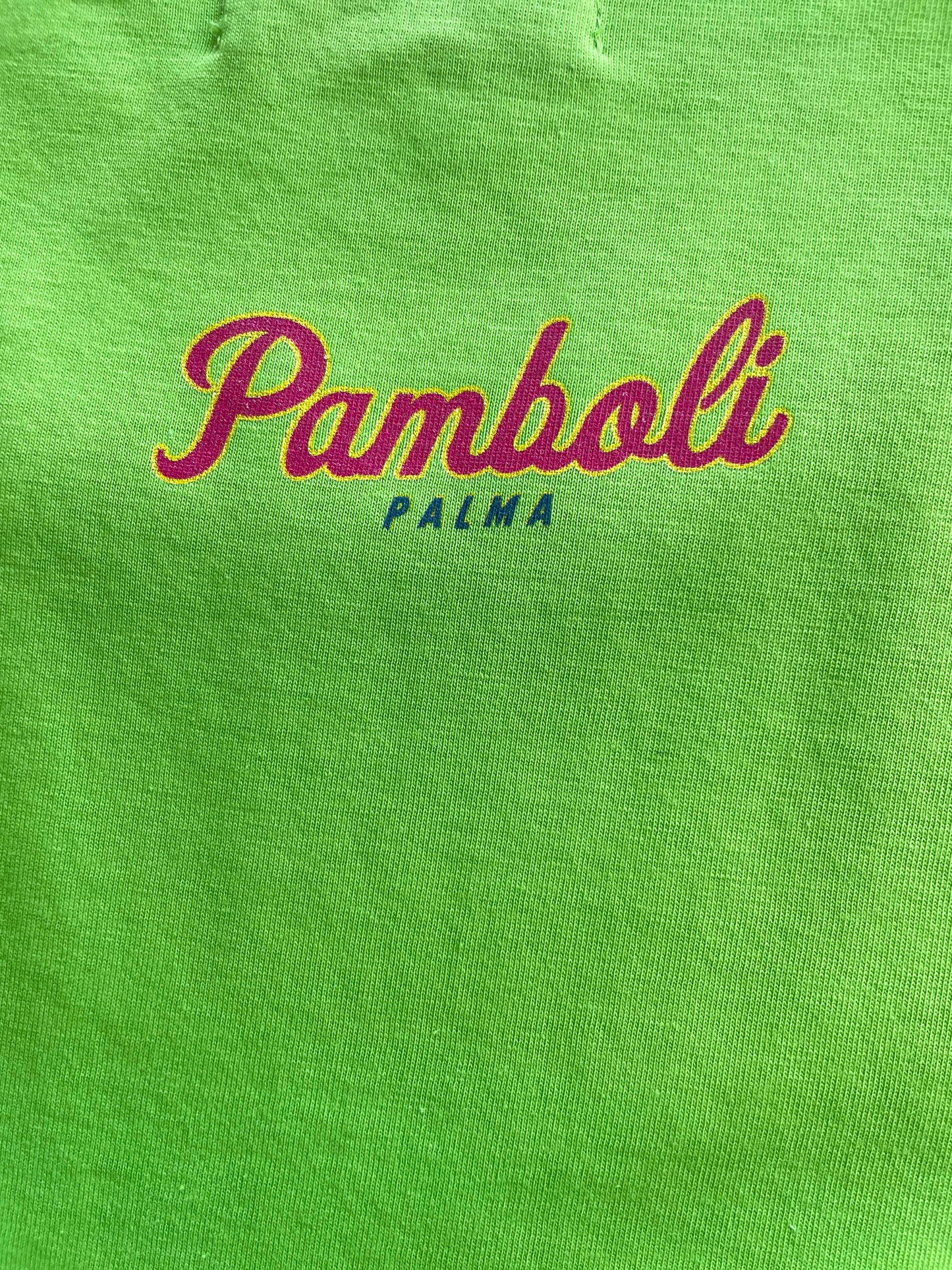 Grünes T-Shirt