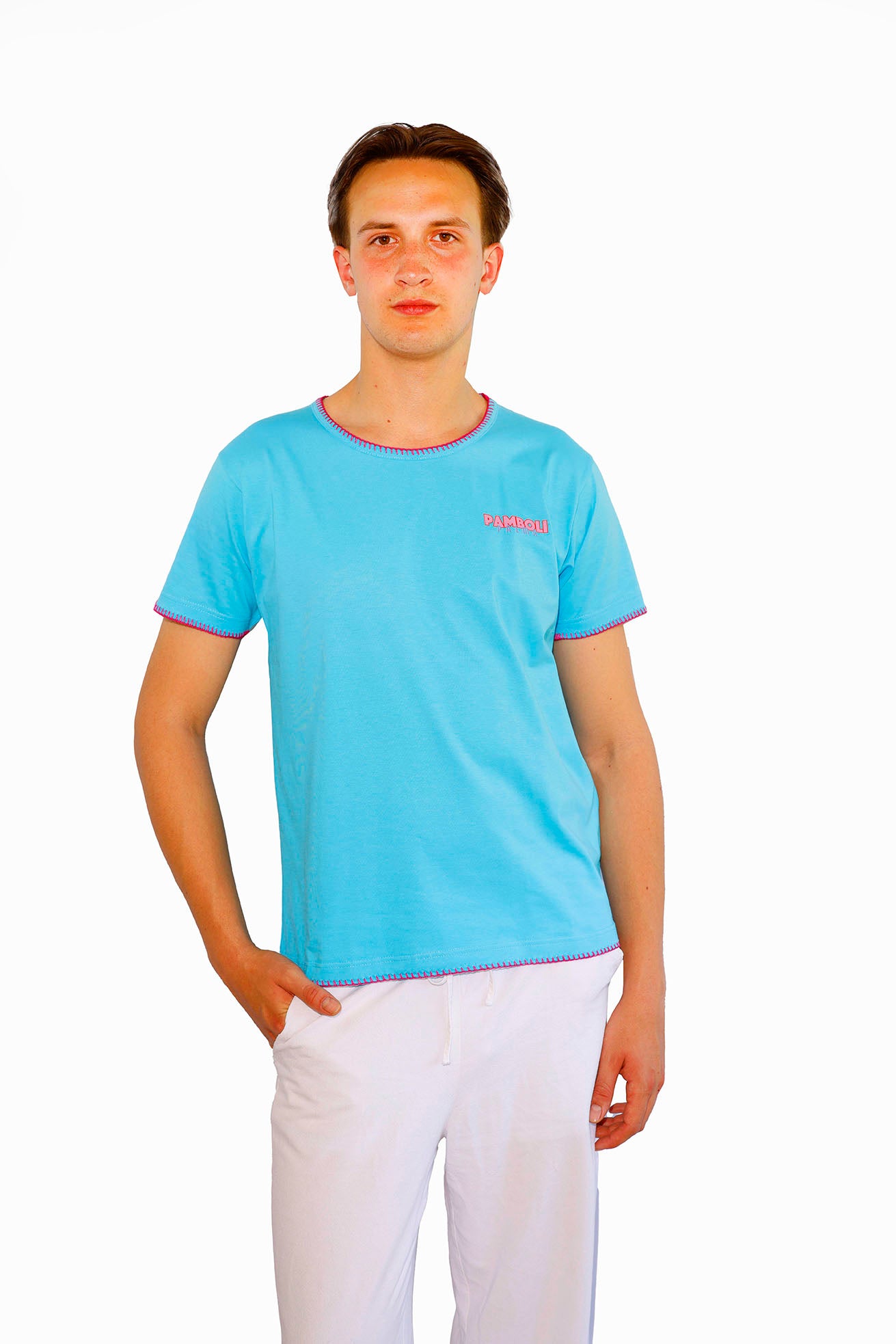 Blaues T-Shirt