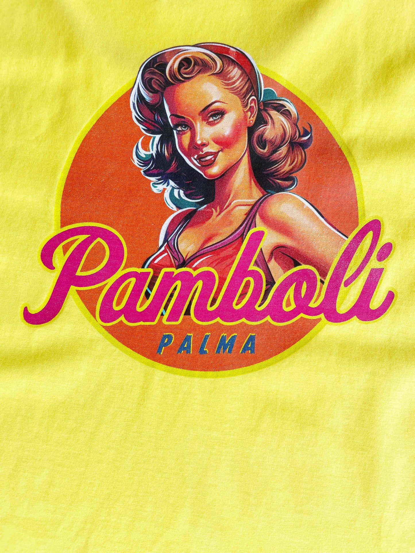 Gelbes T-Shirt