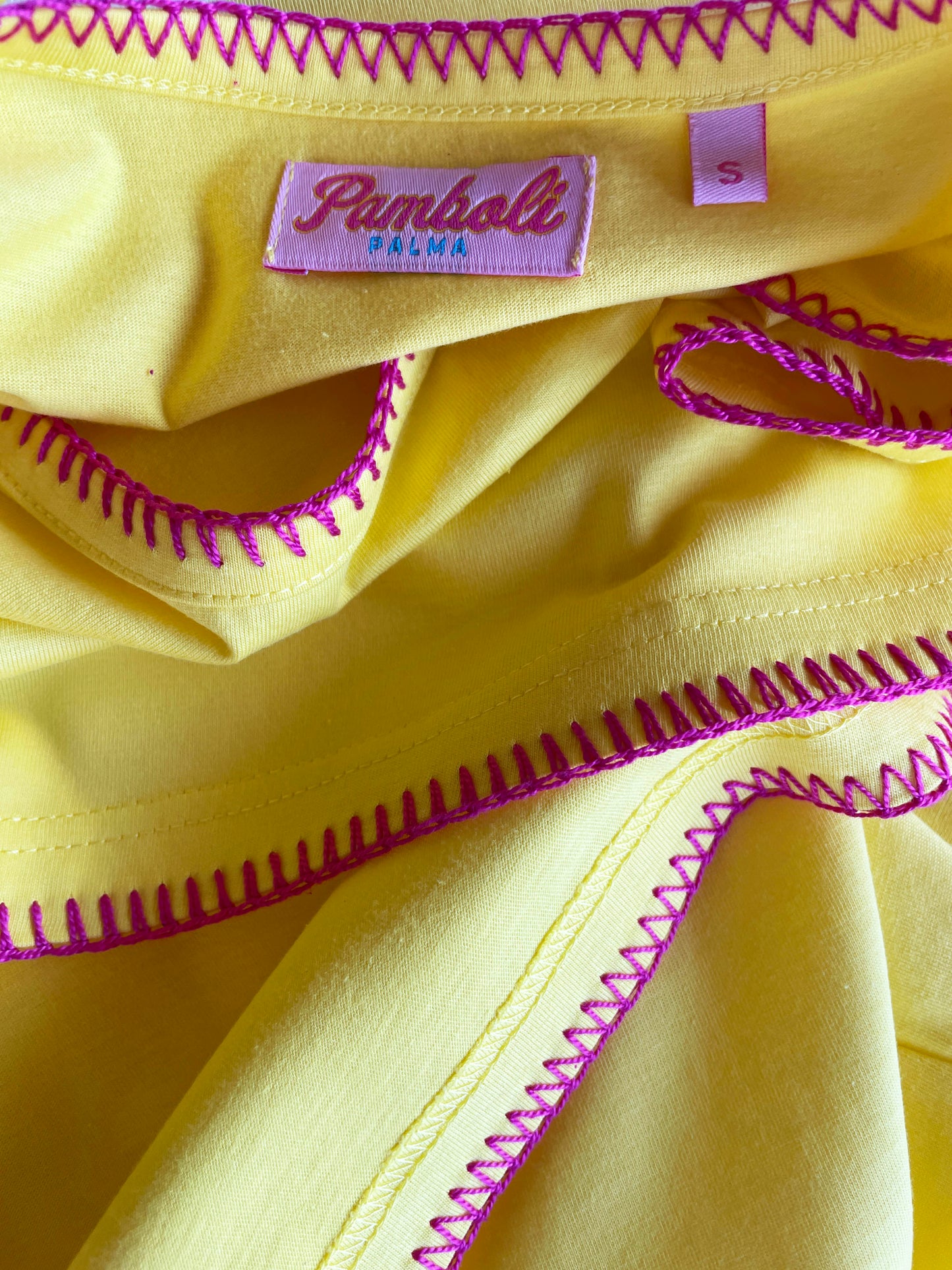 Yellow T-Shirt Woman